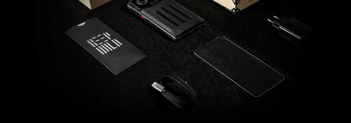 IIIF150 B3 4G Dual Display 8GB 256GB Rugged Phone